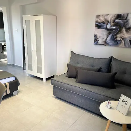 Athina's & Studio * Nikiti (Sithonia)